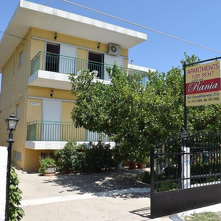 Apartments Rania Толон Екстериор снимка